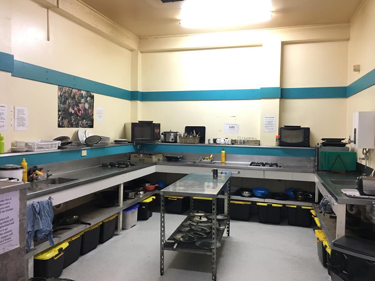 Tauranga Central Backpackers Pansiyon Dış mekan fotoğraf